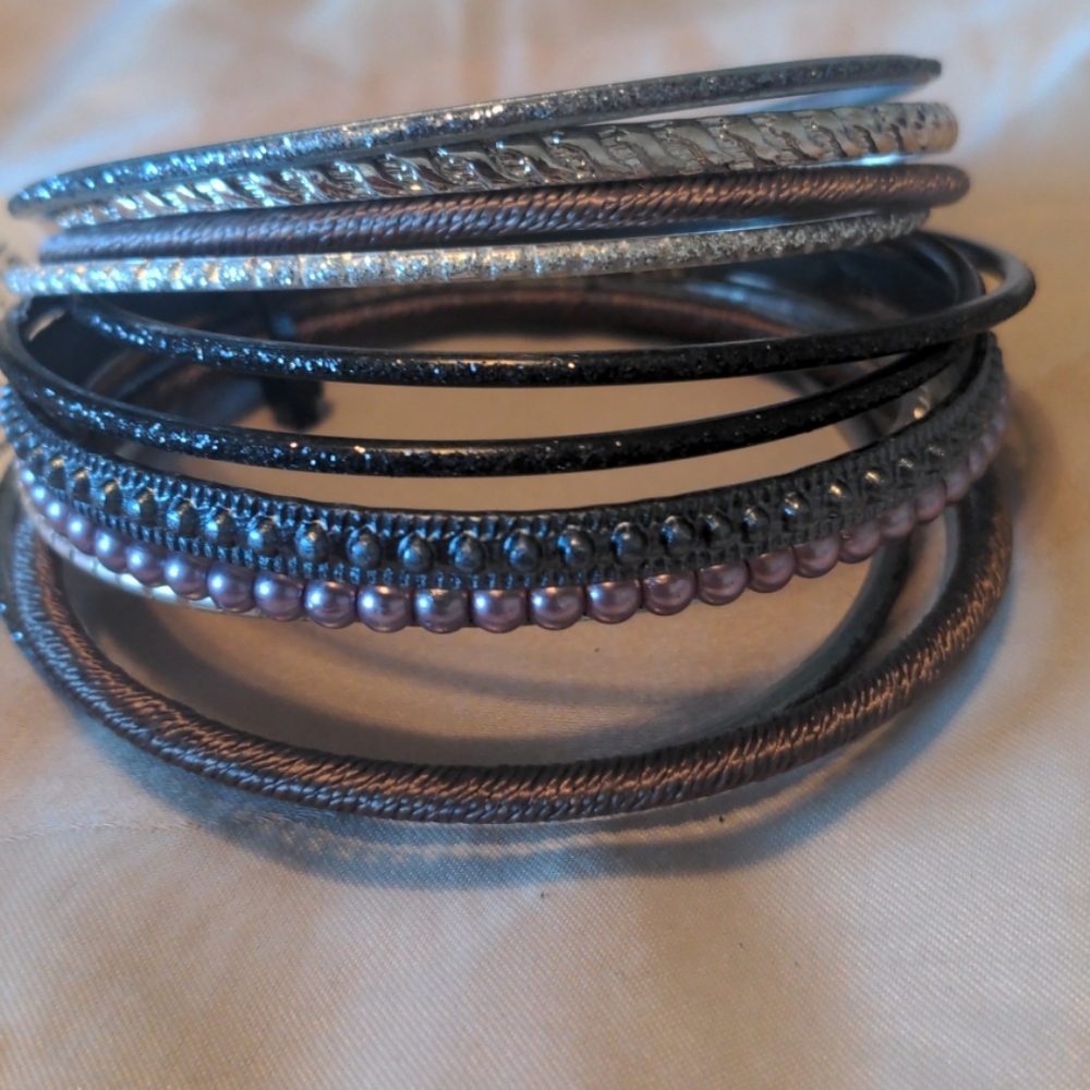 Target bangle bracelet set